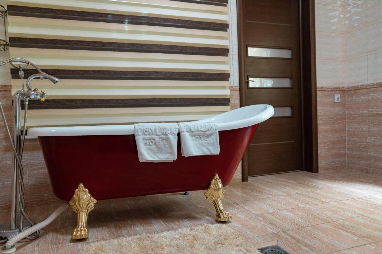 Gоlden Dragon Villa Hotel Bishkek Bagian luar foto